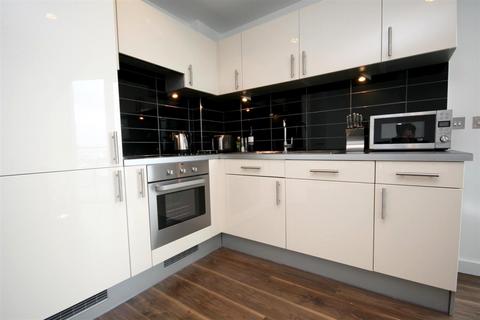 1 bedroom apartment for sale, Blue, Salford Quays M50