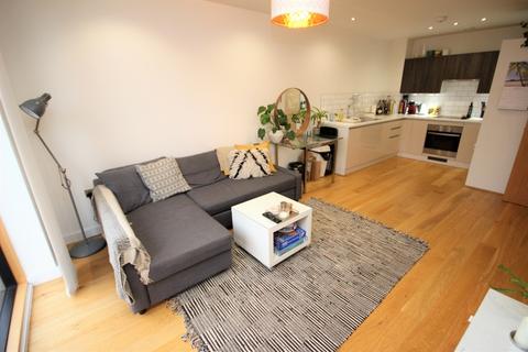 1 bedroom apartment to rent, Chapel Street, Salford M3