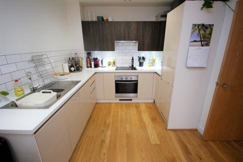 1 bedroom apartment to rent, Chapel Street, Salford M3