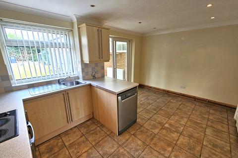 3 bedroom link detached house to rent, Lytham Close, Minworth, Sutton Coldfield, West Midlands, B76