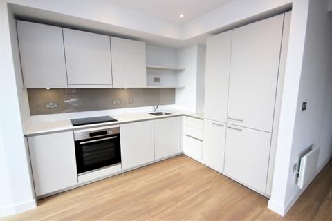 2 bedroom apartment to rent, Manchester New Square, Manchester M1