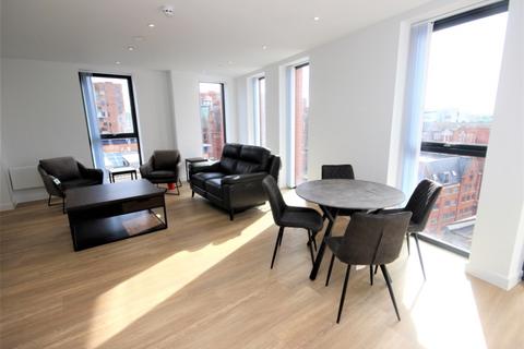 2 bedroom apartment to rent, Manchester New Square, Manchester M1