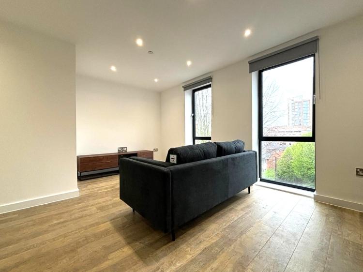 Living room 3