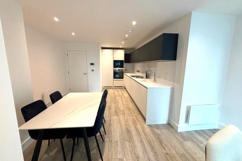 2 bedroom apartment to rent, Three60 Building, Silvercroft Street, Manchester M15