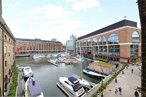 1 bedroom apartment for sale, Ivory House, East Smithfield, London, E1W