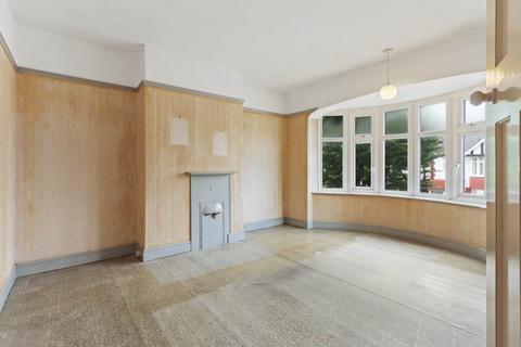 3 bedroom semi-detached house for sale, Thurlestone Avenue, London