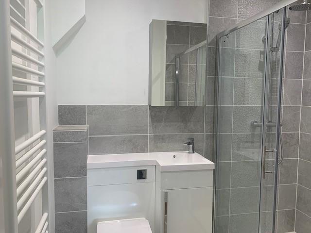 En suite Shower Room