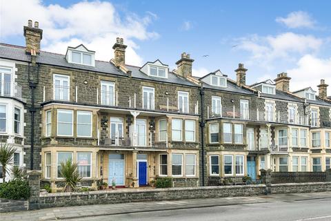 1 bedroom flat for sale, Marine Parade, Tywyn, Gwynedd, LL36
