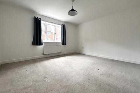 9 Foresters Drive, Liphook, GU30 7WR