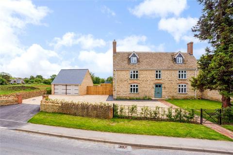 5 bedroom detached house for sale, Cottage Farmhouse, Upper Green, Stanford In The Vale, Oxfordshire, SN7