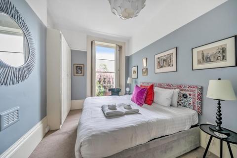 2 bedroom flat for sale, Belsize Road, South Hampstead