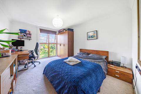 Flat 24, 11 Robsart Street, London, SW9 0AE