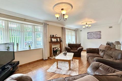 5 bedroom detached bungalow for sale, Woodway Lane, Coventry