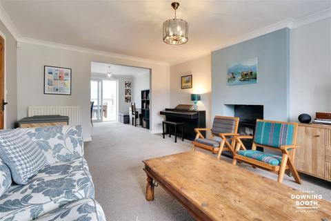 69 Burton Old Road, Streethay, Lichfield, WS13 8LJ