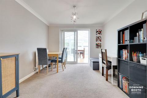 69 Burton Old Road, Streethay, Lichfield, WS13 8LJ