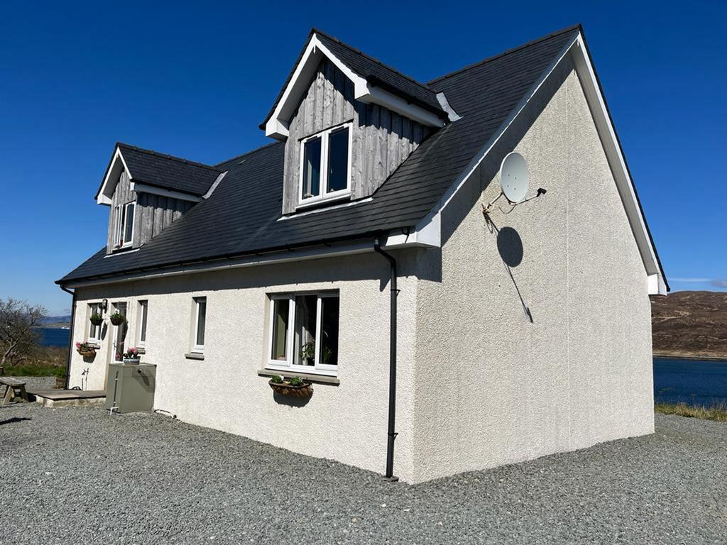 2a Ard Dorch, Broadford IV49 9AJ 5 bed detached house for sale £360,000