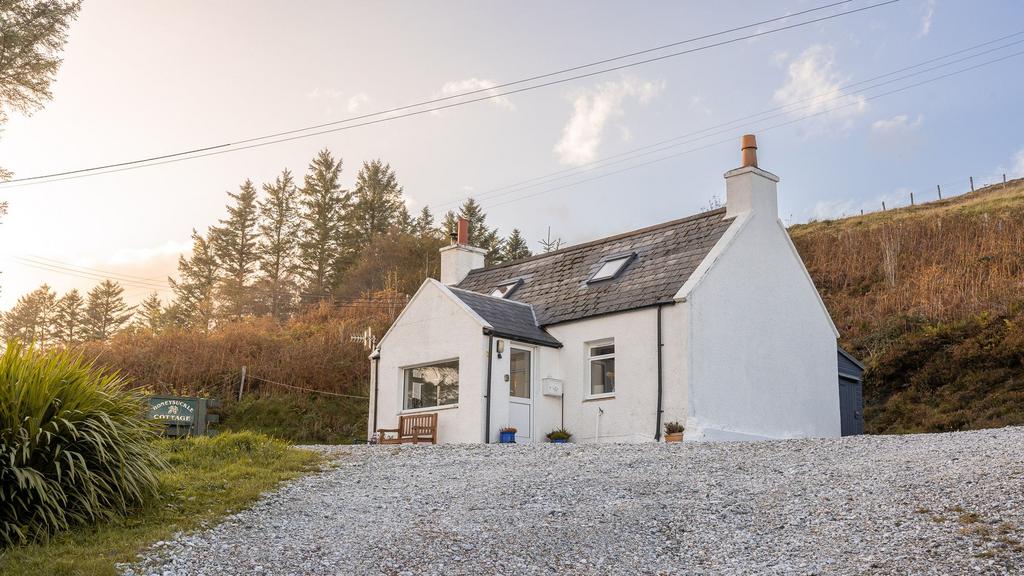 5 Ferindonald, Sleat, Isle of Skye... 2 bed detached house for sale £