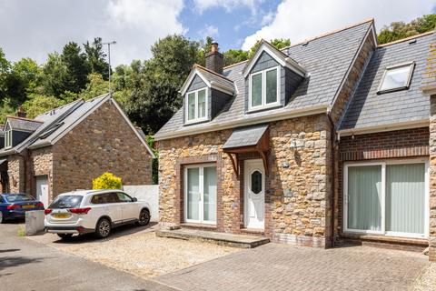 3 bedroom semi-detached house to rent, Les Grands Vaux, St. Helier, Jersey