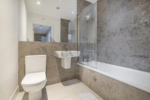1 bedroom apartment for sale, Tournay House, 2 Tournay Road, SW6