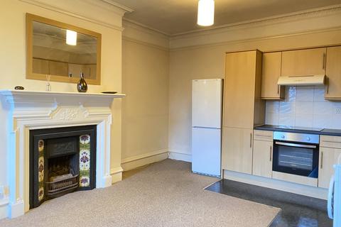 1 bedroom flat to rent, Buckland Road Maidstone ME16