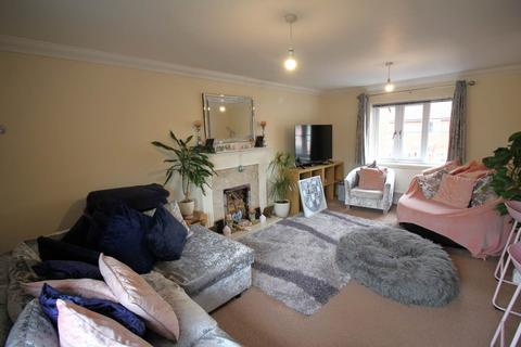 2 bedroom coach house for sale, Meadow Place, Weston Super Mare