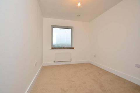 1 bedroom flat to rent, Station Approach, Guildford, GU1