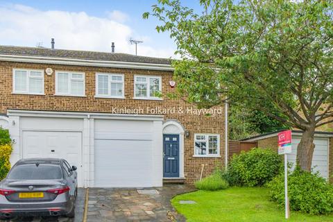 7 Chiltern Gardens, Bromley, BR2 0PT