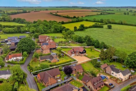 4 bedroom detached house for sale, Primrose Hill, Sandy SG19