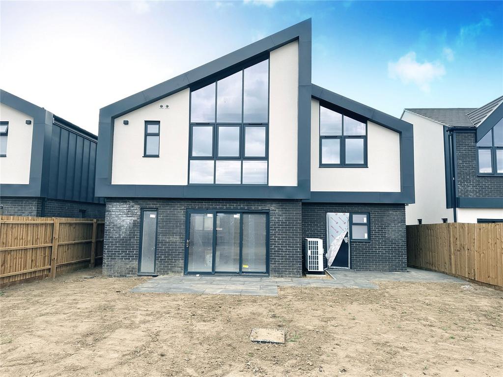 Plot 28