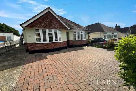 2 bedroom bungalow for sale, Alderney Avenue, Parkstone, Poole, BH12