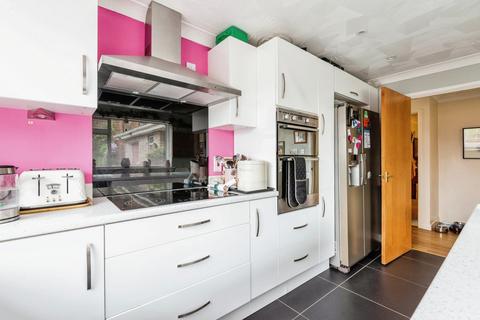 38 Barleycorn Square, Cinderford, GL14 2LF
