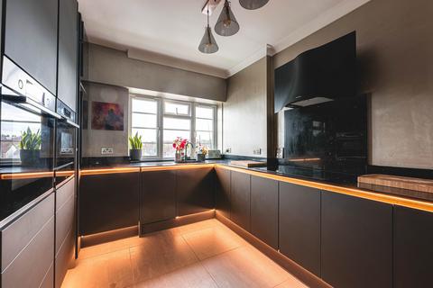 2 bedroom penthouse for sale, Seaforth Road, Westcliff-on-sea, SS0