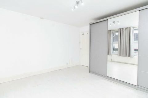 102 Fulwich Road, Dartford, DA1 1UT