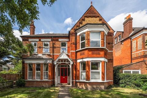 2 bedroom flat for sale, Kemerton Road, Beckenham BR3