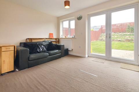3 bedroom semi-detached house for sale, Springfield Road, Lofthouse, Wakefield, West Yorkshire
