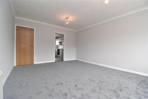 Studio to rent, Bugsby Way, Kesgrave, Ipswich, Suffolk, IP5