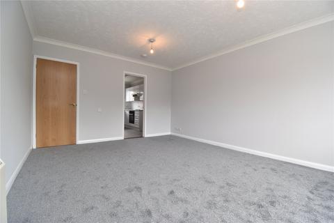 Studio to rent, Bugsby Way, Kesgrave, Ipswich, Suffolk, IP5