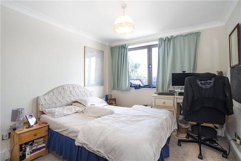1 bedroom apartment for sale, Cumberland Mills Square, London, E14