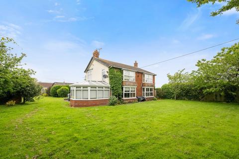 3 bedroom detached house for sale, West End, Hogsthorpe PE24