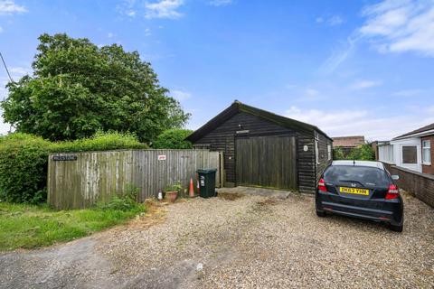 3 bedroom detached house for sale, West End, Hogsthorpe PE24