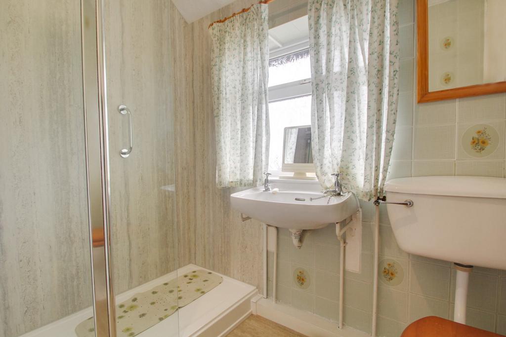 Shower room (2)