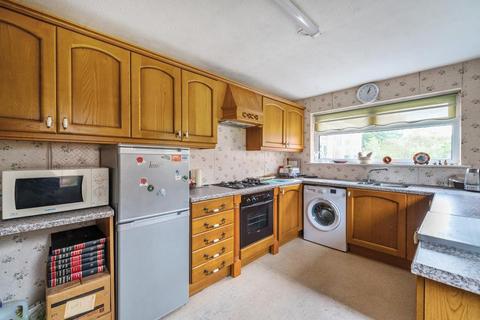 3 bedroom detached bungalow for sale, West End,  Surrey,  GU24