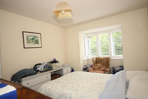 1 bedroom flat for sale, White Rose Lane, Woking GU22
