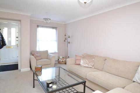 3 bedroom terraced house to rent, Ryelands Close, Market Harborough LE16