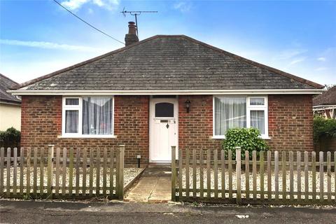 2 bedroom bungalow for sale, Gladonian Road, Wick, Littlehampton, West Sussex