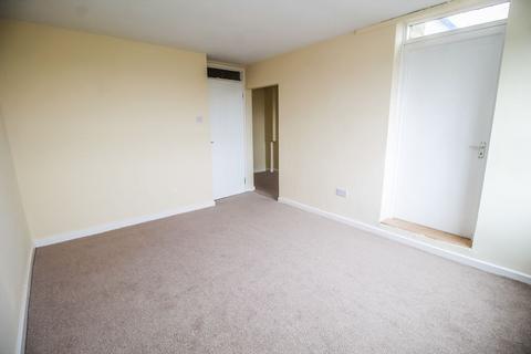 2 bedroom flat to rent, Kenilworth Court, Sulgrave, Washington, Tyne and Wear, NE37