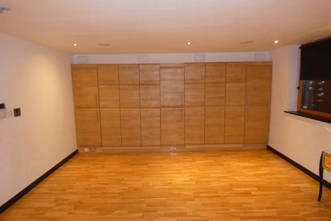 undefined, Rose Street, Glasgow G3