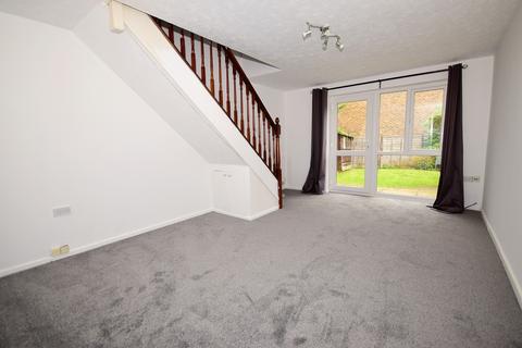 2 bedroom end of terrace house to rent, Churchwood Drive Tangmere PO20