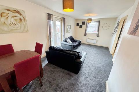 2 bedroom apartment to rent, Osborne Road, Blackpool FY4