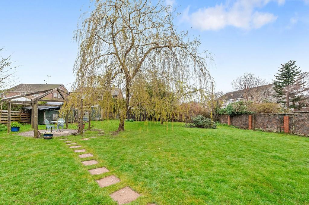 Douglas Terrace, Stirling, FK7 4 bed detached house £445,000